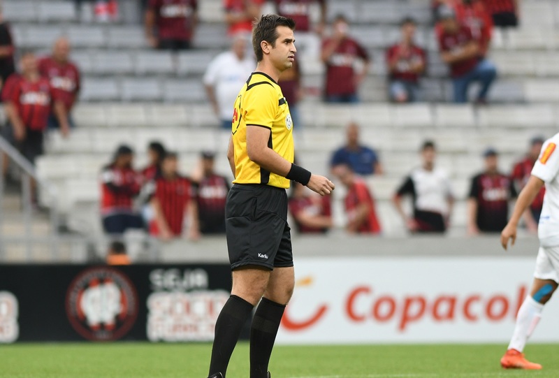 4903 2880x1600 interno.psd arbitragem1