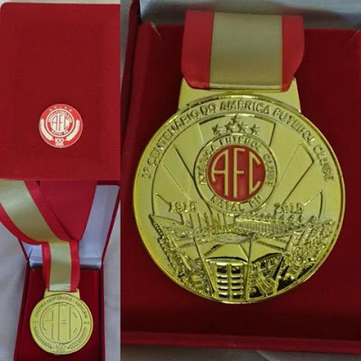 1731 medalha %281%29