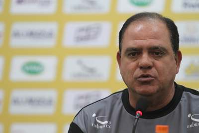 4707 lucas colombo coletiva t%c3%a9cnico do crici%c3%bama waguinho dias 17